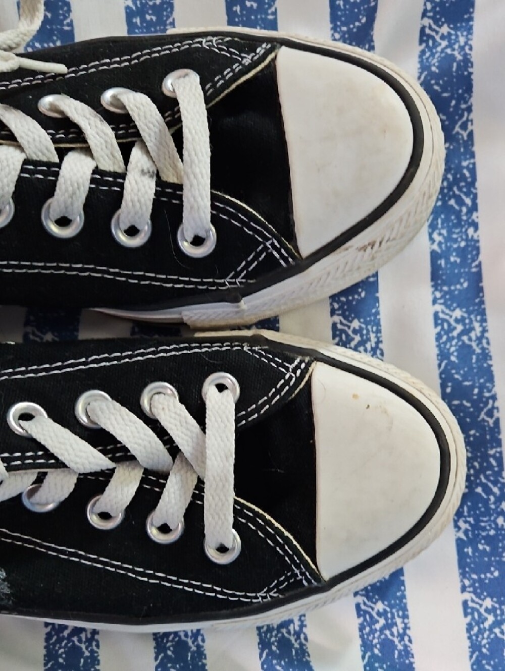 Converse Black and White Low-Top Canvas Sneakers - Picture 5 of 7